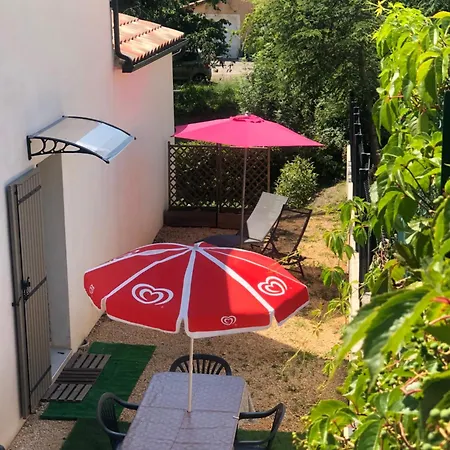 Le Mazet Hébergement de vacances *